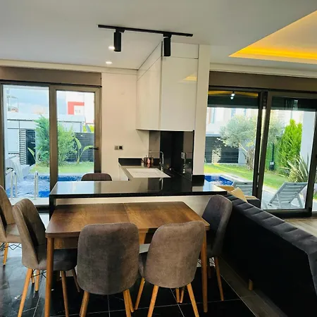 Antalya Luxe Βίλα